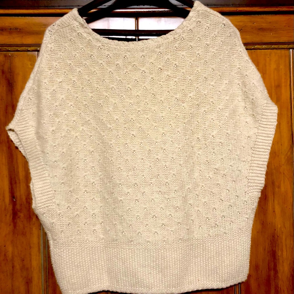 Women’s Sweater. Extra Small. Smoke free environment. Gently worn.